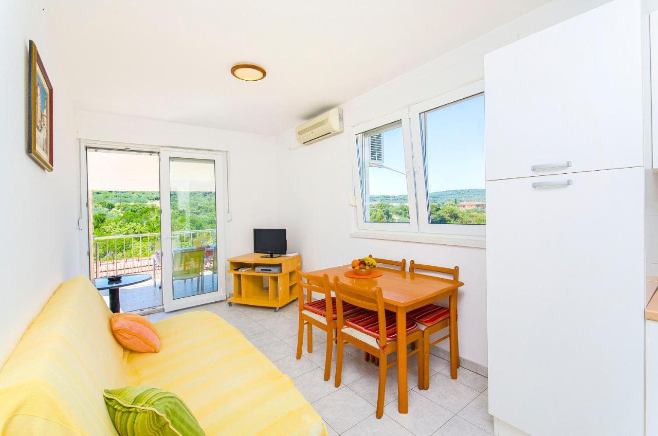 Apartments Kazimir Nečujam المظهر الخارجي الصورة